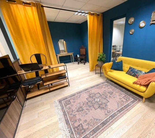 Loge Maquillage Studio